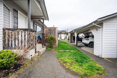 5648 VEDDER Road | Chilliwack British Columbia | Slide Image Seven