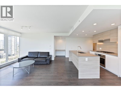 652 WHITING Way | Coquitlam British Columbia | Slide Image Eleven