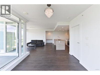 652 WHITING Way | Coquitlam British Columbia | Slide Image Thirteen