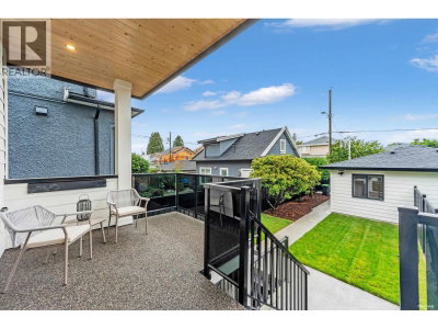 3155 E. 52ND Avenue | Vancouver British Columbia | Slide Image Thirty-two