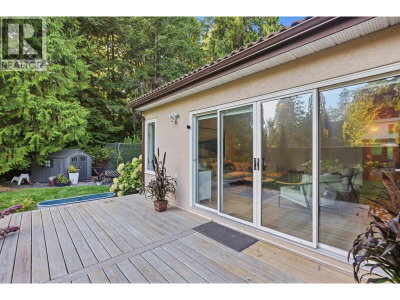 2207 TANAGER Place | North Vancouver British Columbia | Slide Image Eleven