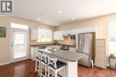 11891 ORCHARD Lane | Pitt Meadows British Columbia | Slide Image Fourteen