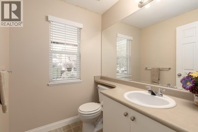 11891 ORCHARD Lane | Pitt Meadows British Columbia | Slide Image Seventeen