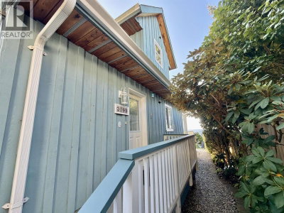 3199 BEACH Avenue | Roberts Creek British Columbia | Slide Image Twenty-eight