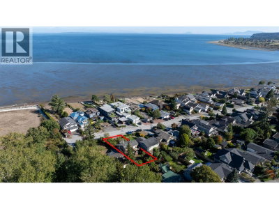 1741 BEACH GROVE Road | Delta British Columbia | Slide Image Five