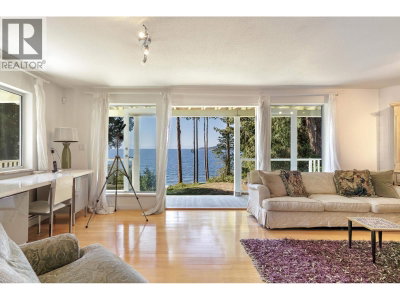 4947 SUNSHINE COAST Highway | Sechelt British Columbia | Slide Image Eighteen