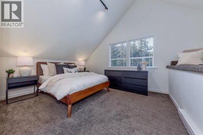 2053 GARIBALDI Way | Whistler British Columbia | Slide Image Eighteen