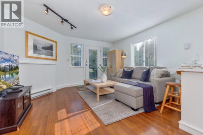 2053 GARIBALDI Way | Whistler British Columbia | Slide Image Twenty-two