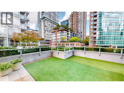 833 HOMER Street | Vancouver British Columbia | Slide Image Thirteen