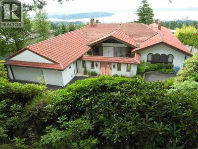 1355 TYROL Road | West Vancouver British Columbia | Slide Image Three