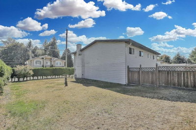 11183 74A Avenue | Delta British Columbia | Slide Image Forty