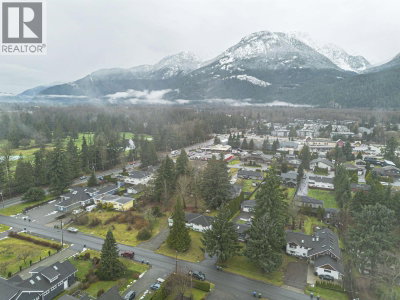 40127 KALODON Road | Squamish British Columbia | Slide Image Eighteen