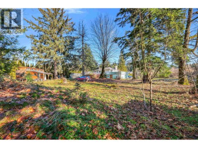 40127 KALODON Road | Squamish British Columbia | Slide Image Six