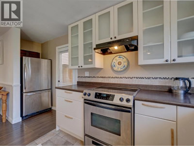 5582 EMERSON Road | Sechelt British Columbia | Slide Image Eight