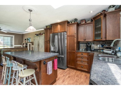 34257 WOODBINE Crescent | Abbotsford British Columbia | Slide Image Thirteen