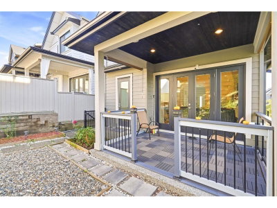 16475 21A Avenue | Surrey British Columbia | Slide Image Eleven