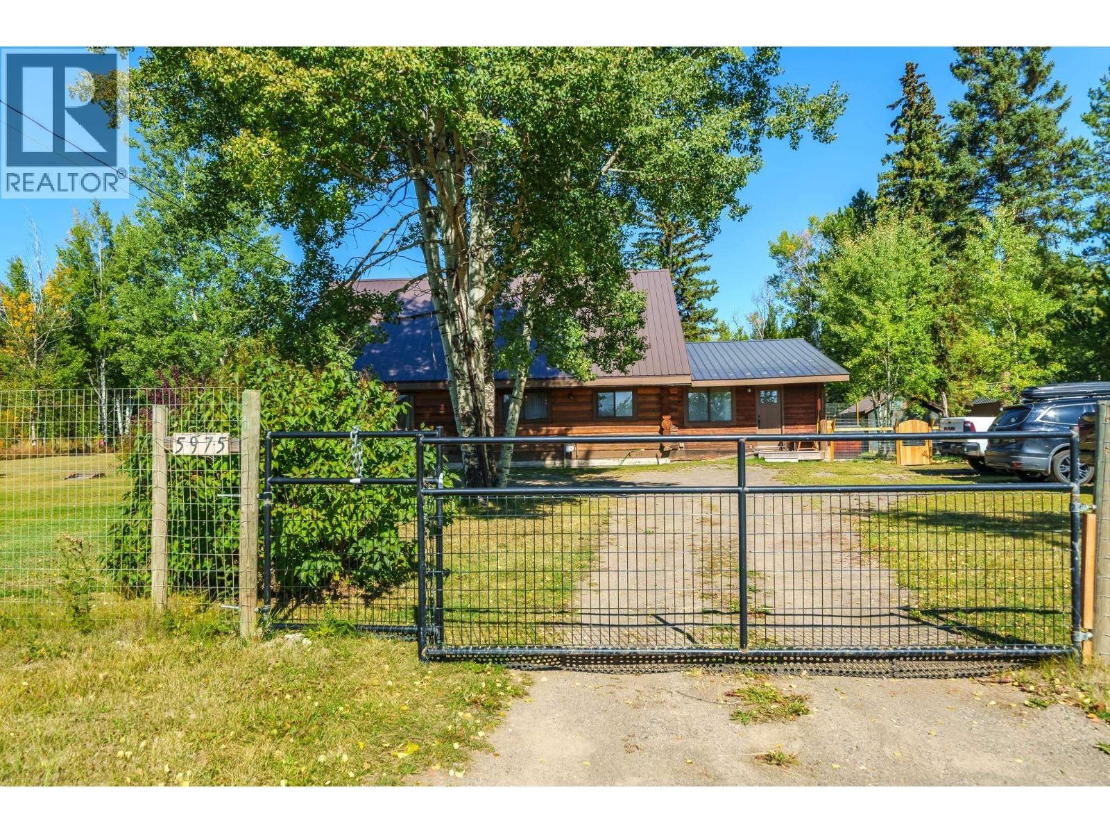 5975 LITTLE FORT 24 Highway, Lone Butte, British Columbia V0K 1X0