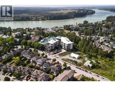 11639 227 Street | Maple Ridge British Columbia | Slide Image Two