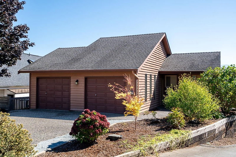 35950 EAGLECREST Place Abbotsford British Columbia, V3G 1E7 - 3 Bedrooms Home For Sale