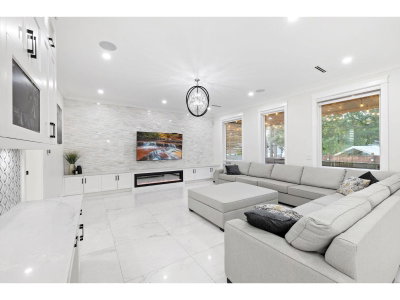 18065 58A Avenue | Surrey British Columbia | Slide Image Thirteen