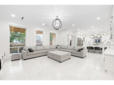 18065 58A Avenue | Surrey British Columbia | Slide Image Fifteen