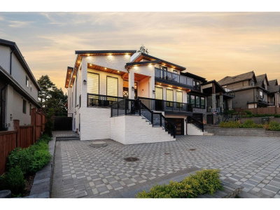 18065 58A Avenue | Surrey British Columbia | Slide Image Three