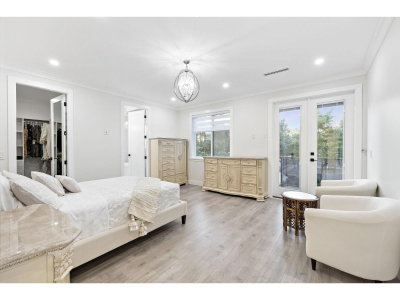 18065 58A Avenue | Surrey British Columbia | Slide Image Thirty