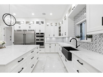 18065 58A Avenue | Surrey British Columbia | Slide Image Eight