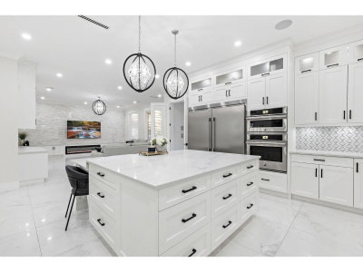 18065 58A Avenue | Surrey British Columbia | Slide Image Nine