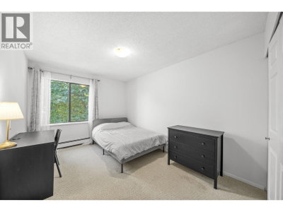 8511 ACKROYD Road | Richmond British Columbia | Slide Image Thirteen