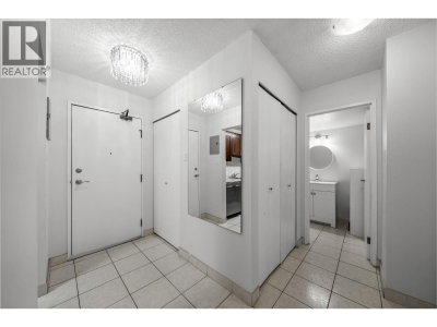 8511 ACKROYD Road | Richmond British Columbia | Slide Image Fifteen