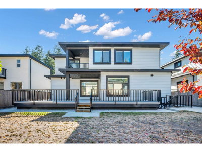 20235 27 Avenue | Langley British Columbia | Slide Image Three