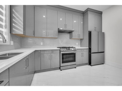 20235 27 Avenue | Langley British Columbia | Slide Image Eight