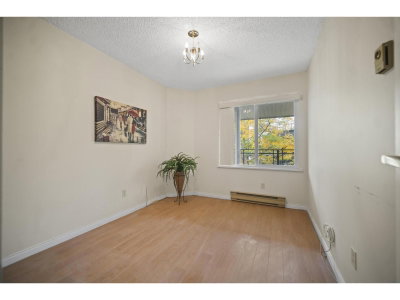 1280 FIR Street | White Rock British Columbia | Slide Image Sixteen