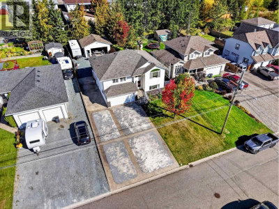 2564 BERNARD Road | Prince George British Columbia | Slide Image Two