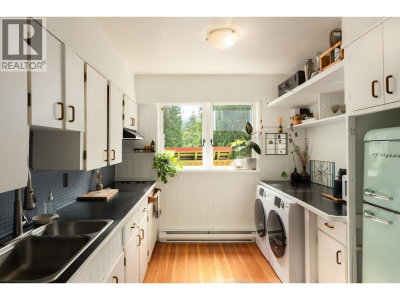 1144 MILLER Road | Bowen Island British Columbia | Slide Image Eight