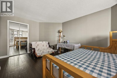 6188 PATTERSON Avenue | Burnaby British Columbia | Slide Image Seventeen