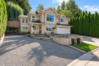 5379 SKYVIEW Crescent | Chilliwack British Columbia | Slide Image One