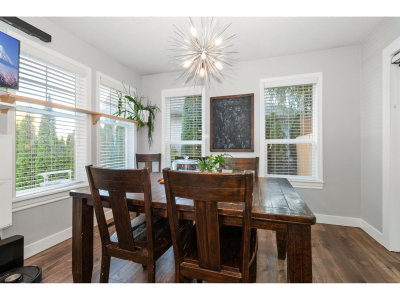 5379 SKYVIEW Crescent | Chilliwack British Columbia | Slide Image Twelve