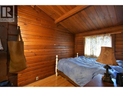 611 GOWER POINT Road | Gibsons British Columbia | Slide Image Eleven