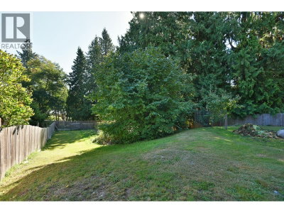 611 GOWER POINT Road | Gibsons British Columbia | Slide Image Twenty-seven