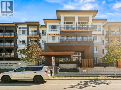 1792 STARLING Drive | Tsawwassen British Columbia | Slide Image Two