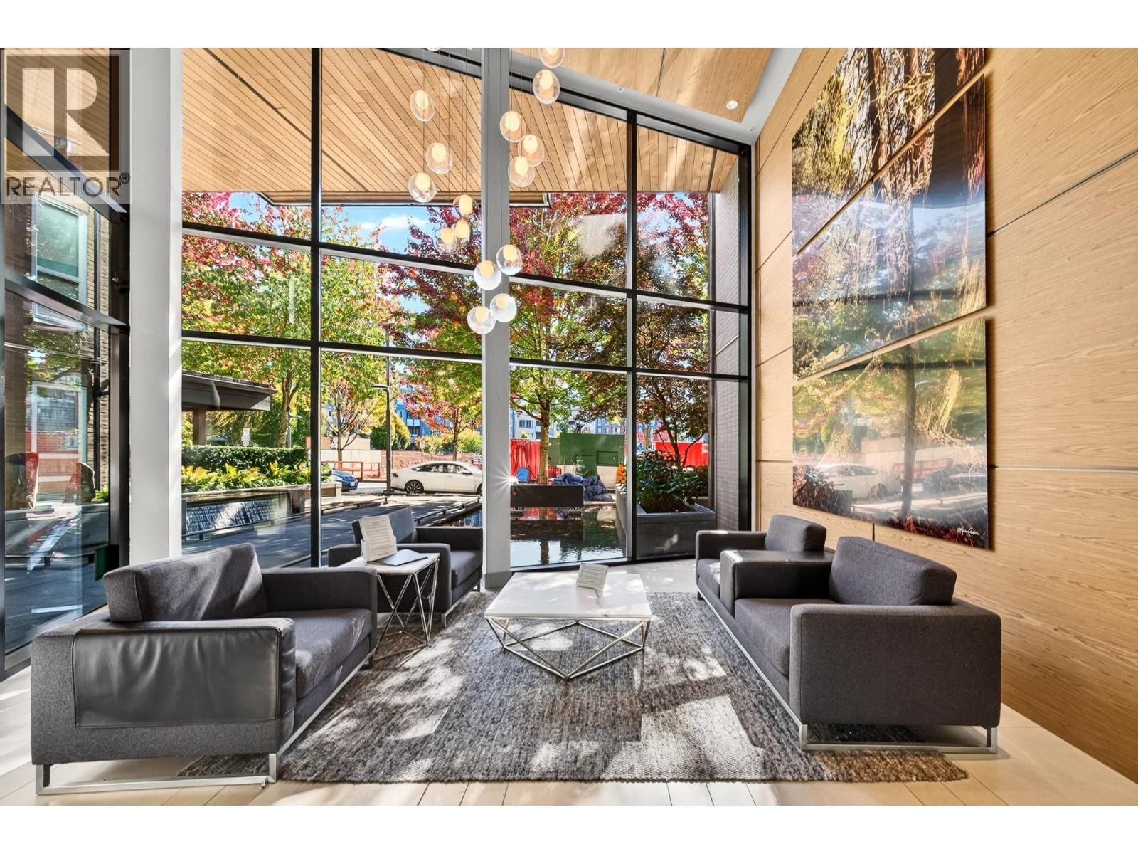 6033 GRAY Avenue, Vancouver, British Columbia V6S 0G3
