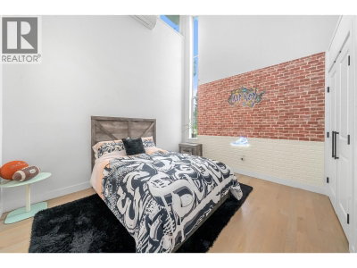 1315 WESTERN Place | Port Coquitlam British Columbia | Slide Image Twenty
