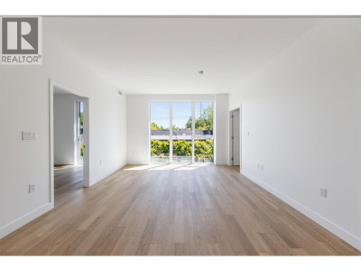 2888 ARBUTUS Street | Vancouver British Columbia | Slide Image Thirteen