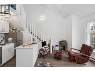 2023 WEST 4TH Avenue | Vancouver British Columbia | Slide Image Eleven