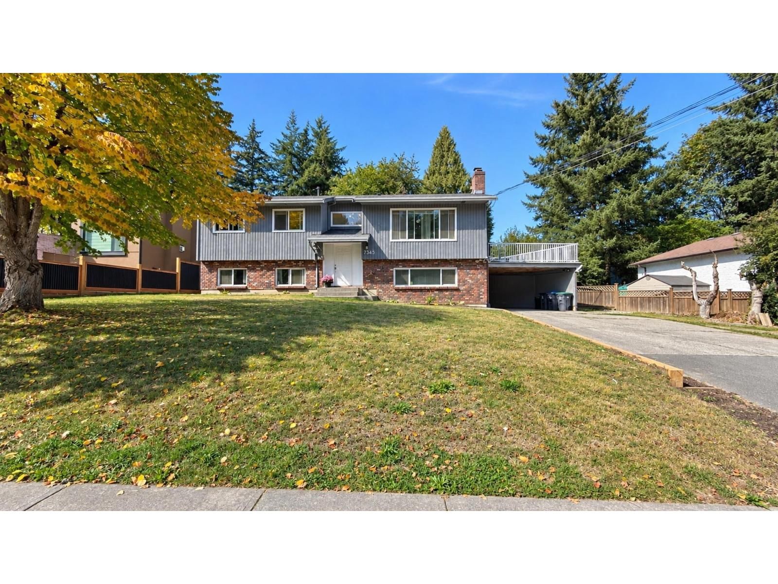 7545 143 Street, Surrey, British Columbia V3W 5P2