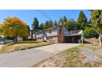 7545 143 Street | Surrey British Columbia | Slide Image Two
