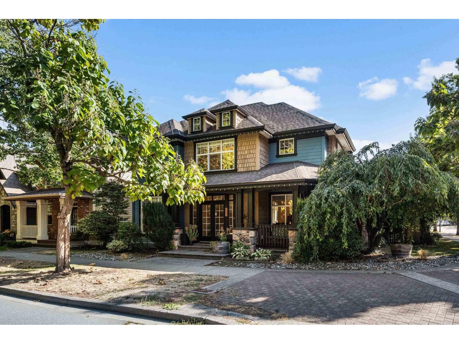 5782 GARRISON Boulevard, Chilliwack, British Columbia V2R 5X9