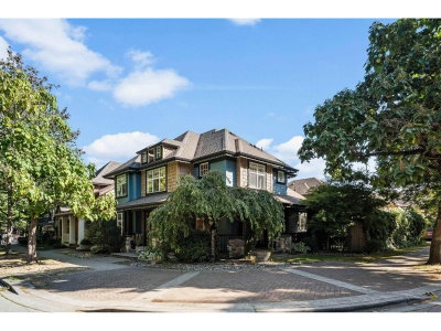5782 GARRISON Boulevard | Chilliwack British Columbia | Slide Image Two